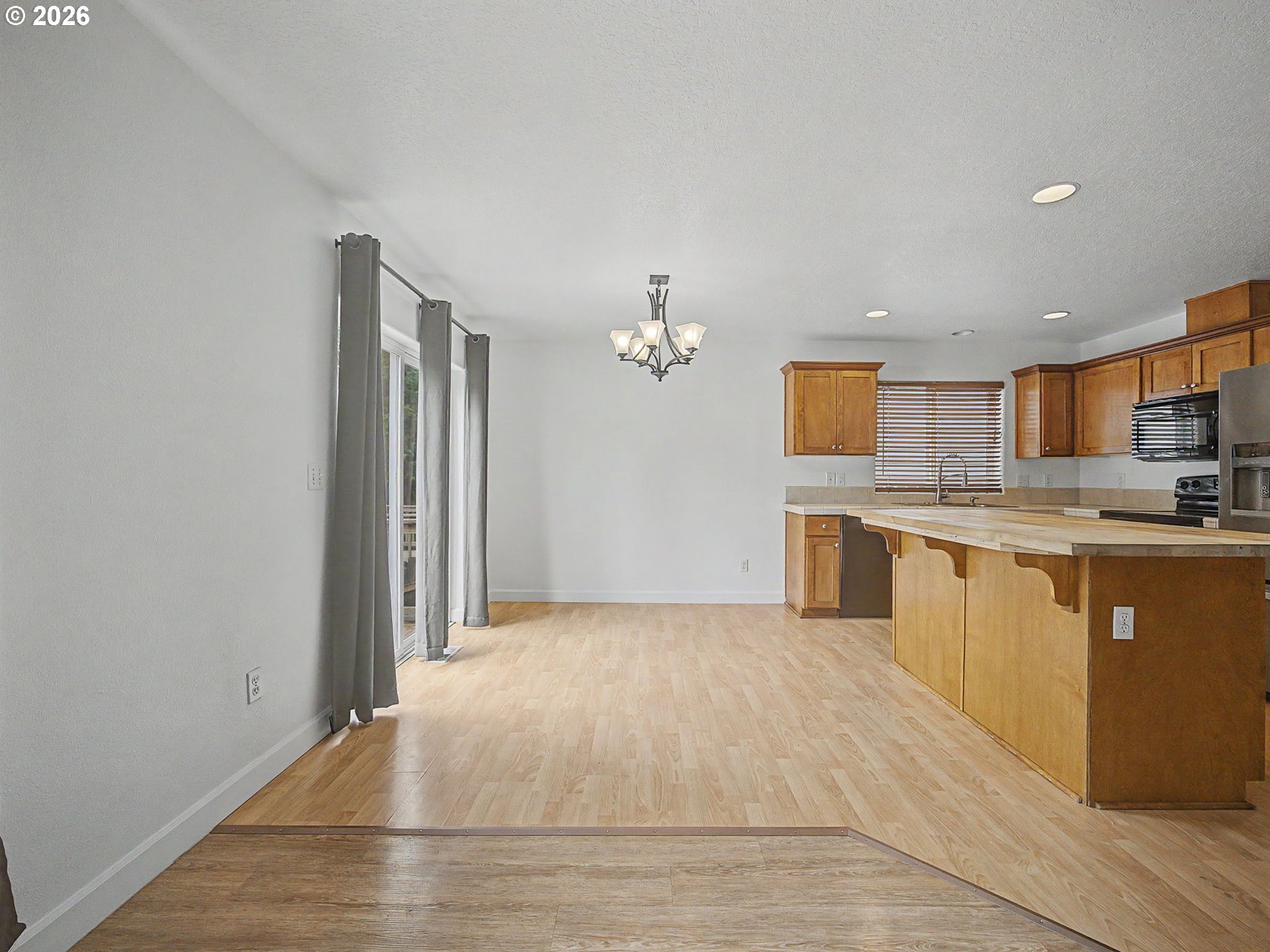 38412 Miller Street Sandy, OR 97055 - Photo 11 of 40 Dining Room