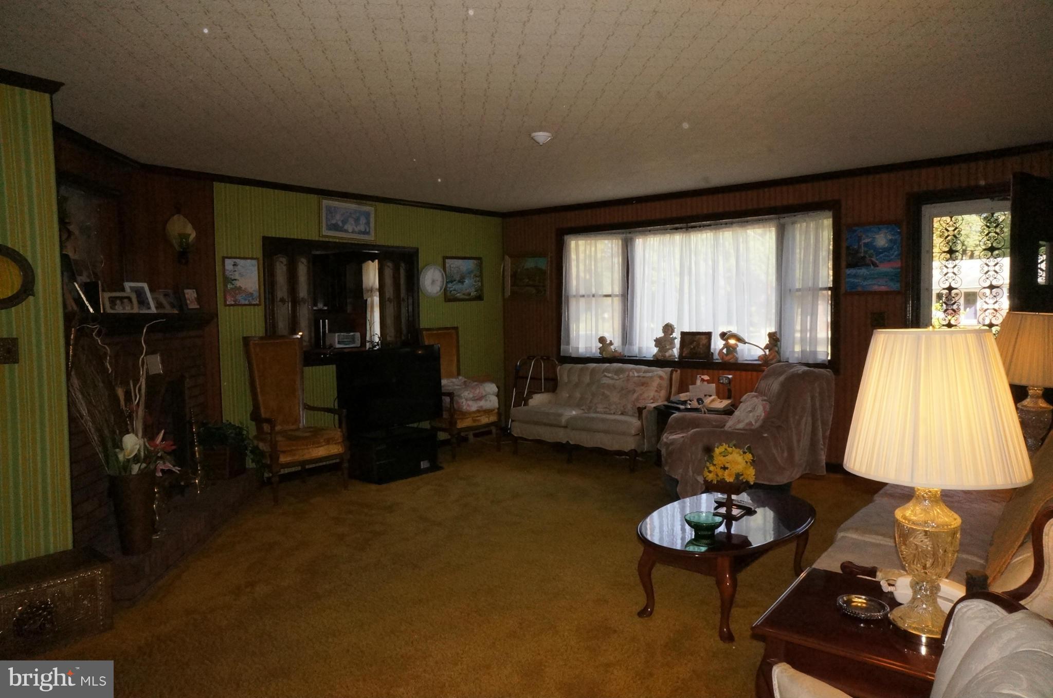 219 Baltimore Road Stevensville, MD 21666 - Photo 3 of 13 Family Room