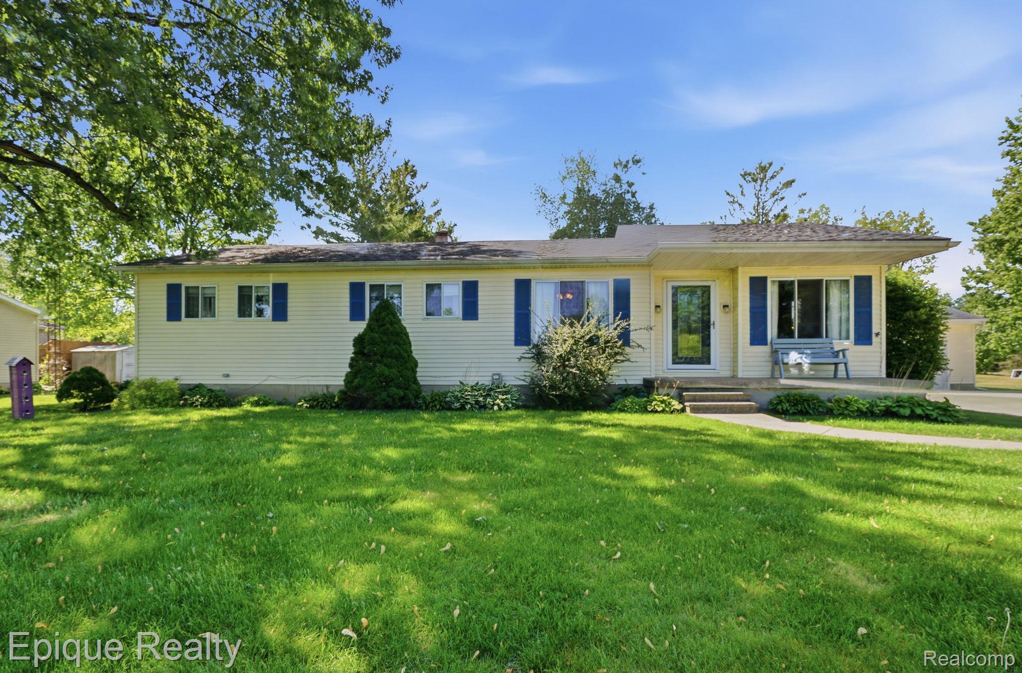 2192 East Wilson Road Clio, MI 48420 - Photo 3 of 26