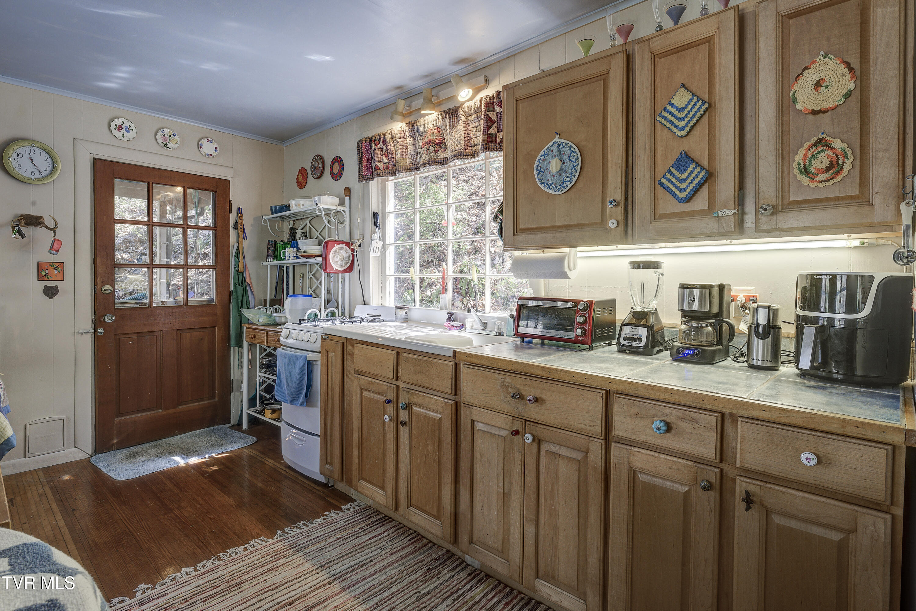 869 Tumbling Creek Road Erwin, TN 37650 - Photo 12 of 52 Tumbling-5