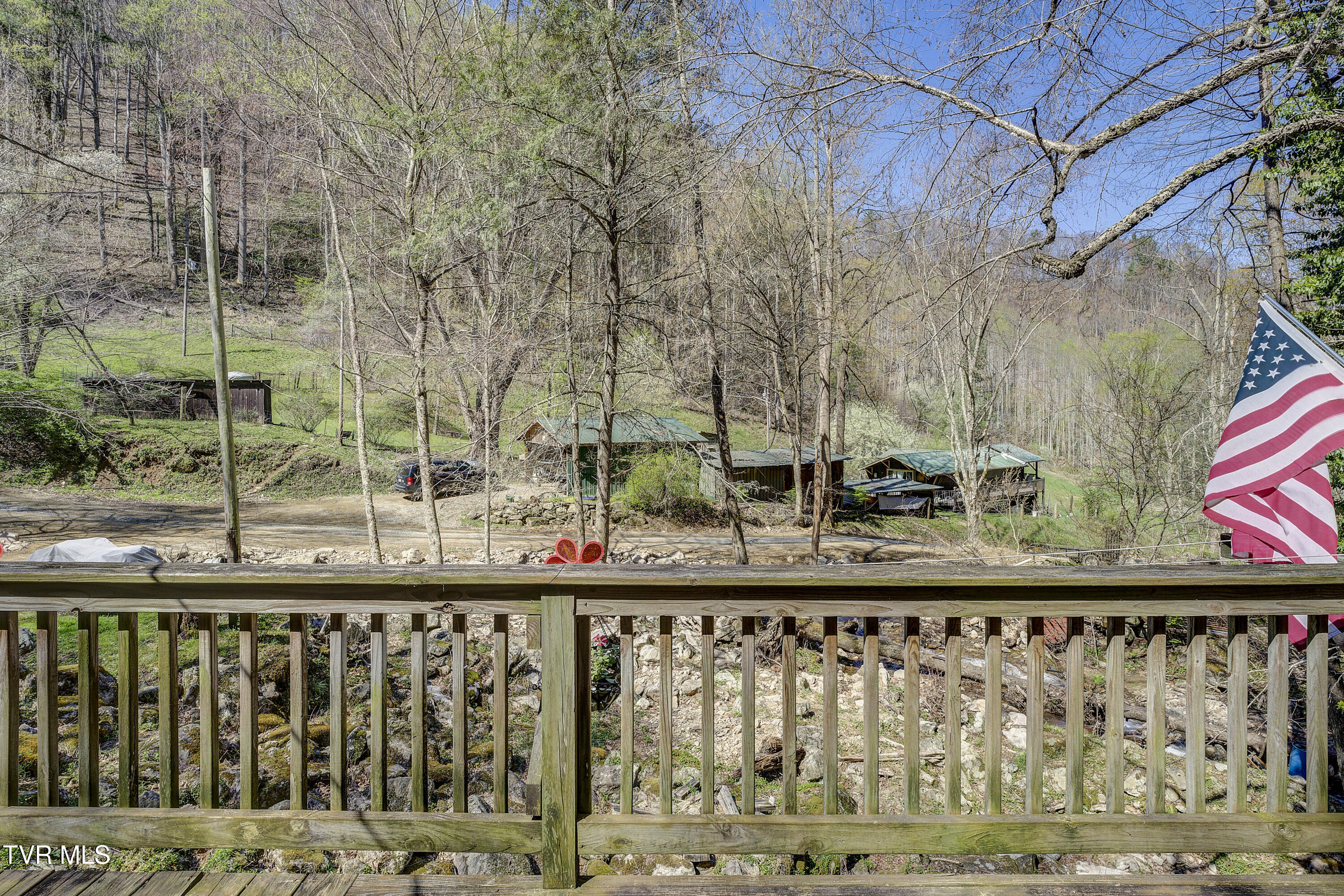 869 Tumbling Creek Road Erwin, TN 37650 - Photo 4 of 52 Tumbling-15