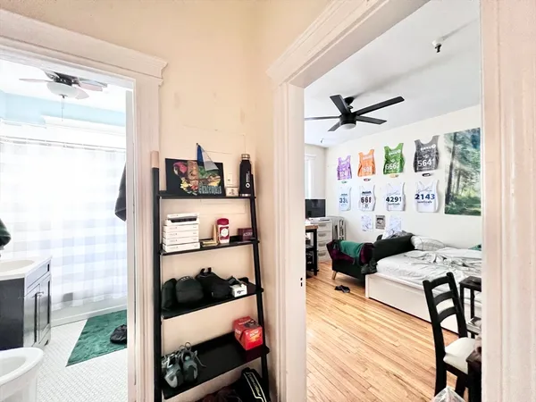 $2,000 | 1330 Commonwealth Avenue, Unit 29, Boston, MA 02134