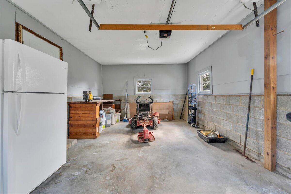 1913 Kiska Road Salem, VA 24153 - Photo 31 of 44 33-MIB02026
