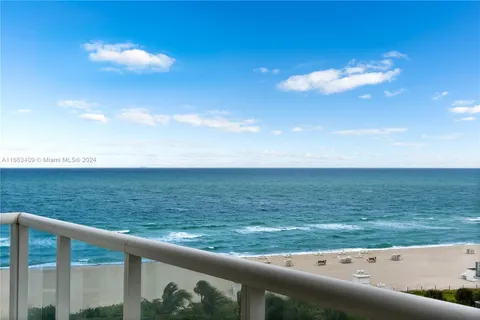 $2,550,000 | 3801 Collins Avenue, Unit 901, Miami Beach, FL 33140