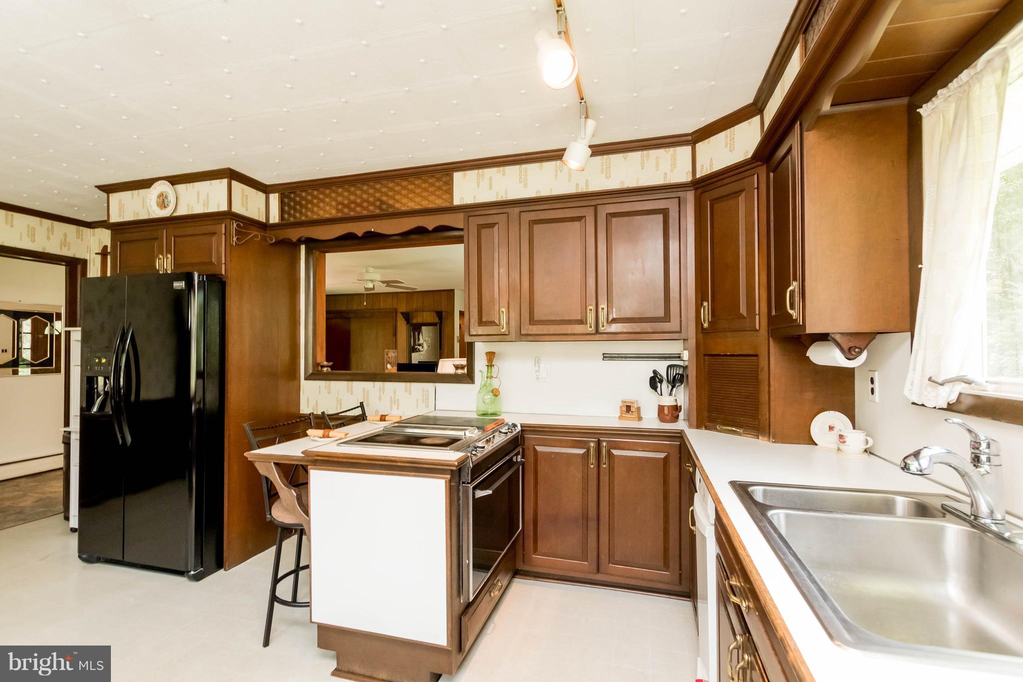 2315 Carroll Mill Road Phoenix, MD 21131 - Photo 12 of 25 Kitchen