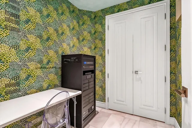 $10,900,000 | 17901 Collins Avenue, Unit 2004, Sunny Isles Beach, FL 33160