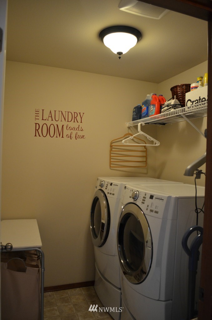 1060 215th Place Southeast Bothell, WA 98021 - Photo 17 of 25