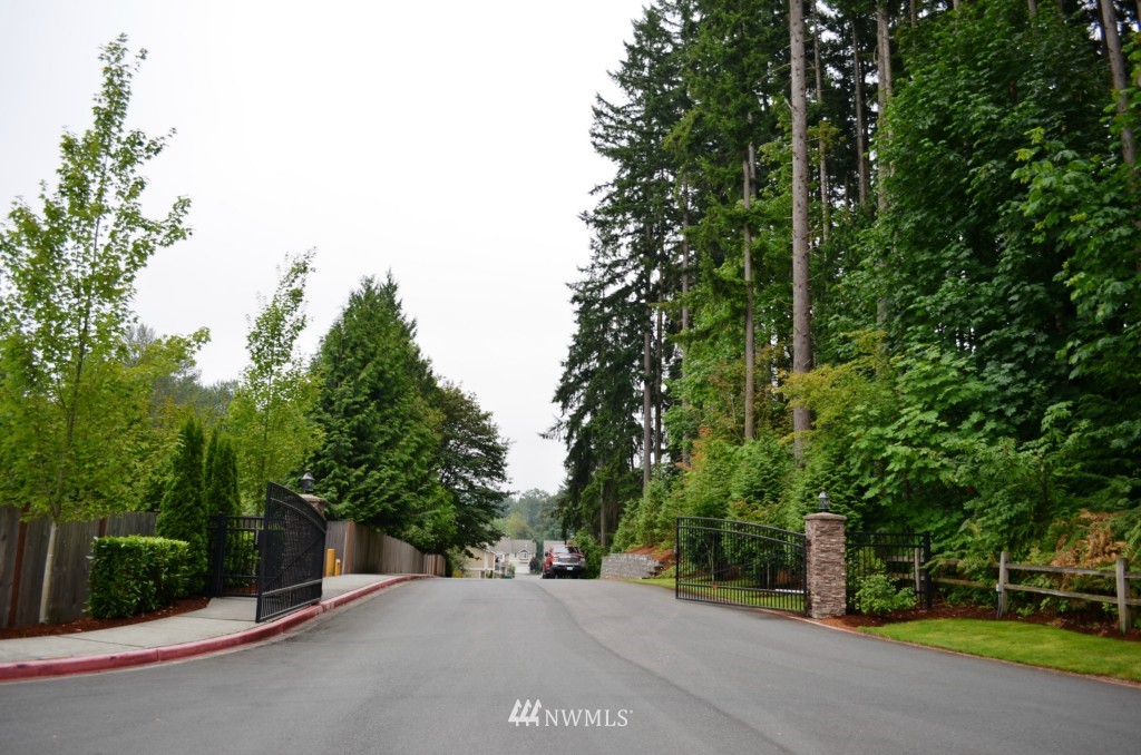 1060 215th Place Southeast Bothell, WA 98021 - Photo 24 of 25