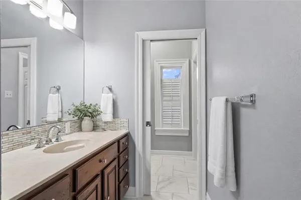 $3,300 | 632 Village Lane South, Mandeville, LA 70471