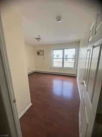 $896 | 620 1st Avenue, Unit 104, Elizabeth Port, NJ 07206