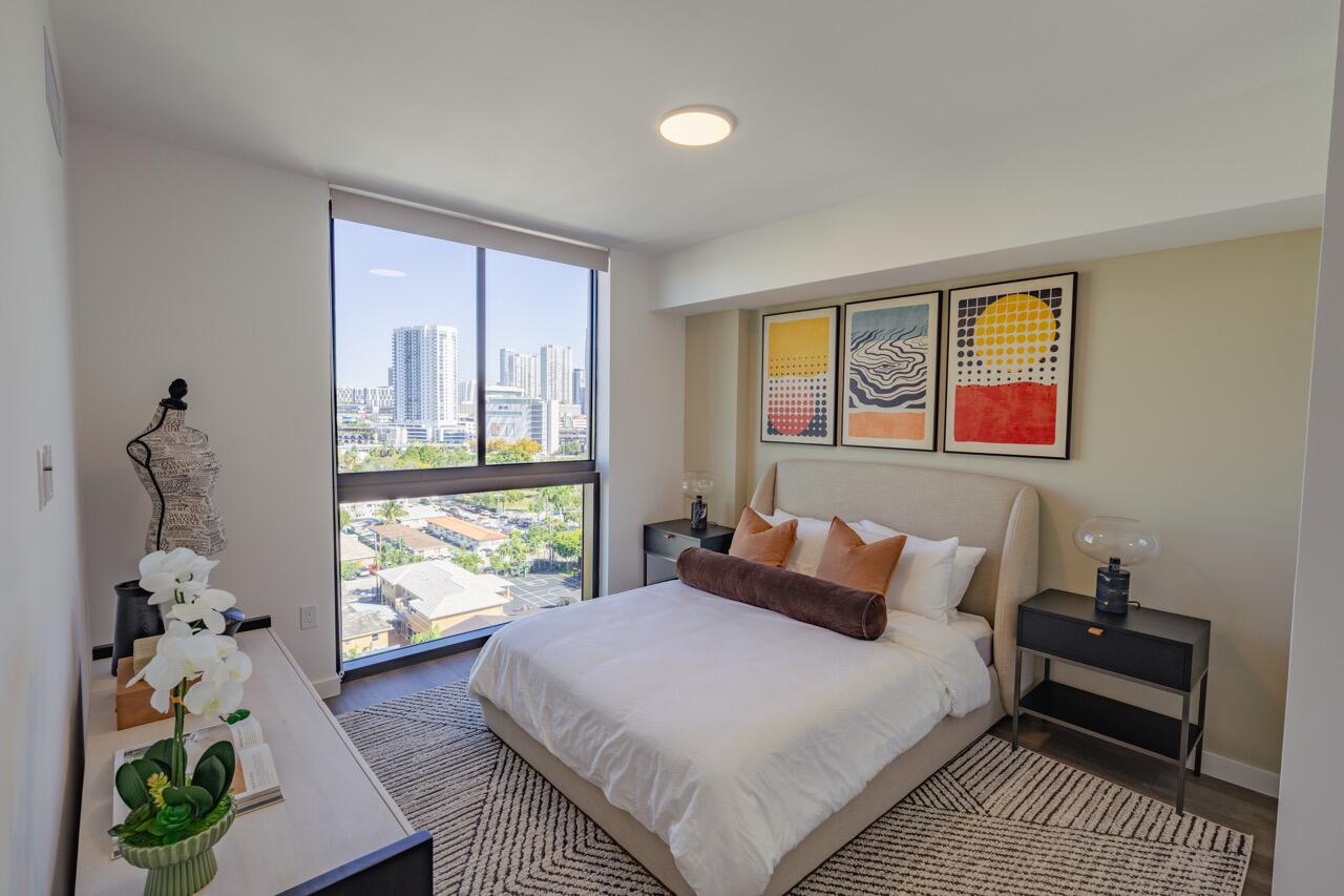 450 Southwest 5th Street, Unit 401 Miami, FL 33130 - Photo 19 of 32 DSC01785-HDR Large