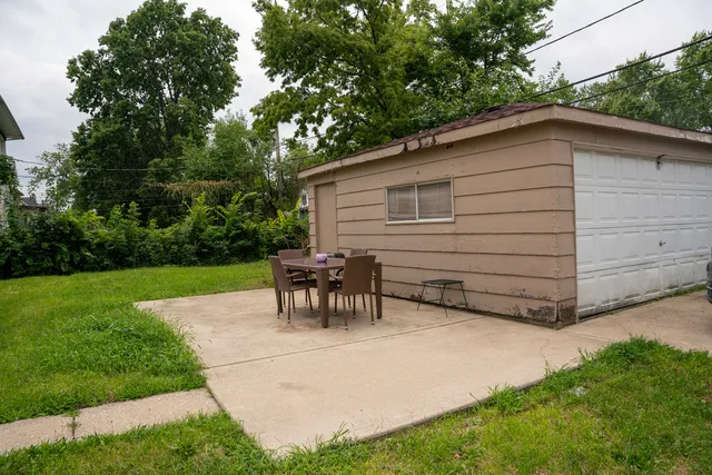 $215,000 | 400 South 7th Avenue, Maywood, IL 60153
