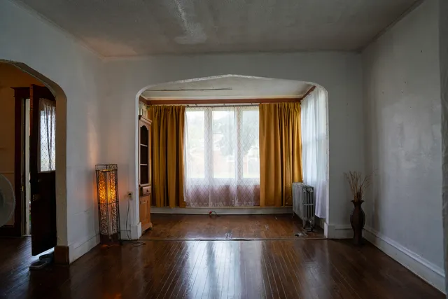 $215,000 | 400 South 7th Avenue, Maywood, IL 60153