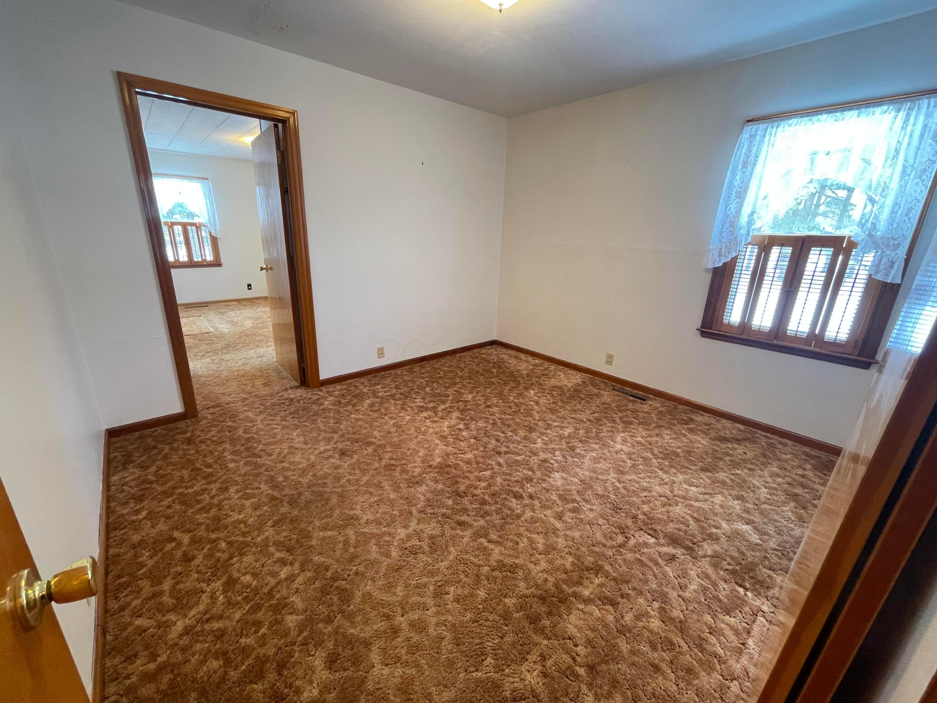 21899 Sycamore Road Gambier, OH 43022 - Photo 19 of 48 18