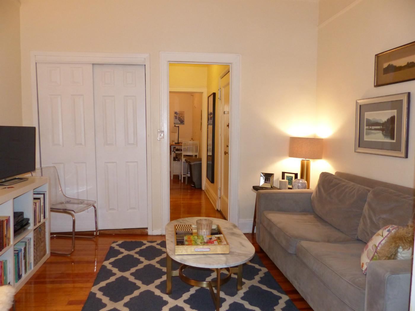 330 East 76th Street, Unit 3E Manhattan, NY 10021 - Photo 2 of 15 Photo 2