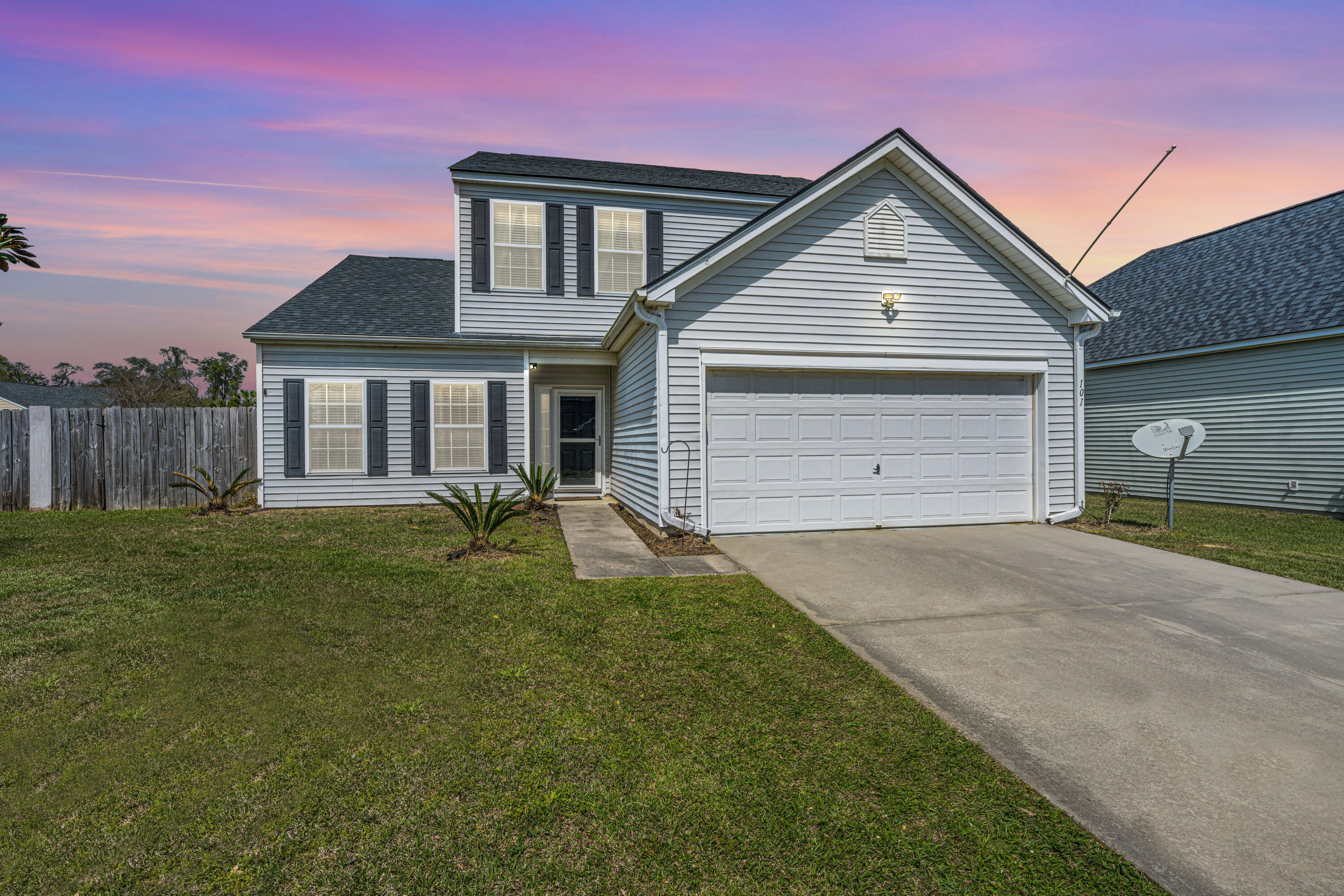 101 Burr Oak Street Moncks Corner, SC 29461 - Photo 1 of 46 101BurrOakDr001