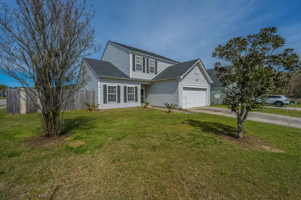 $355,000 | 101 Burr Oak Street, Moncks Corner, SC 29461