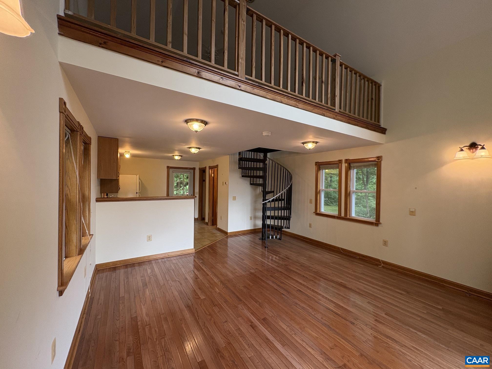 4893 Weakley Hollow Road Syria, VA 22743 - Photo 13 of 25 Cottage living area