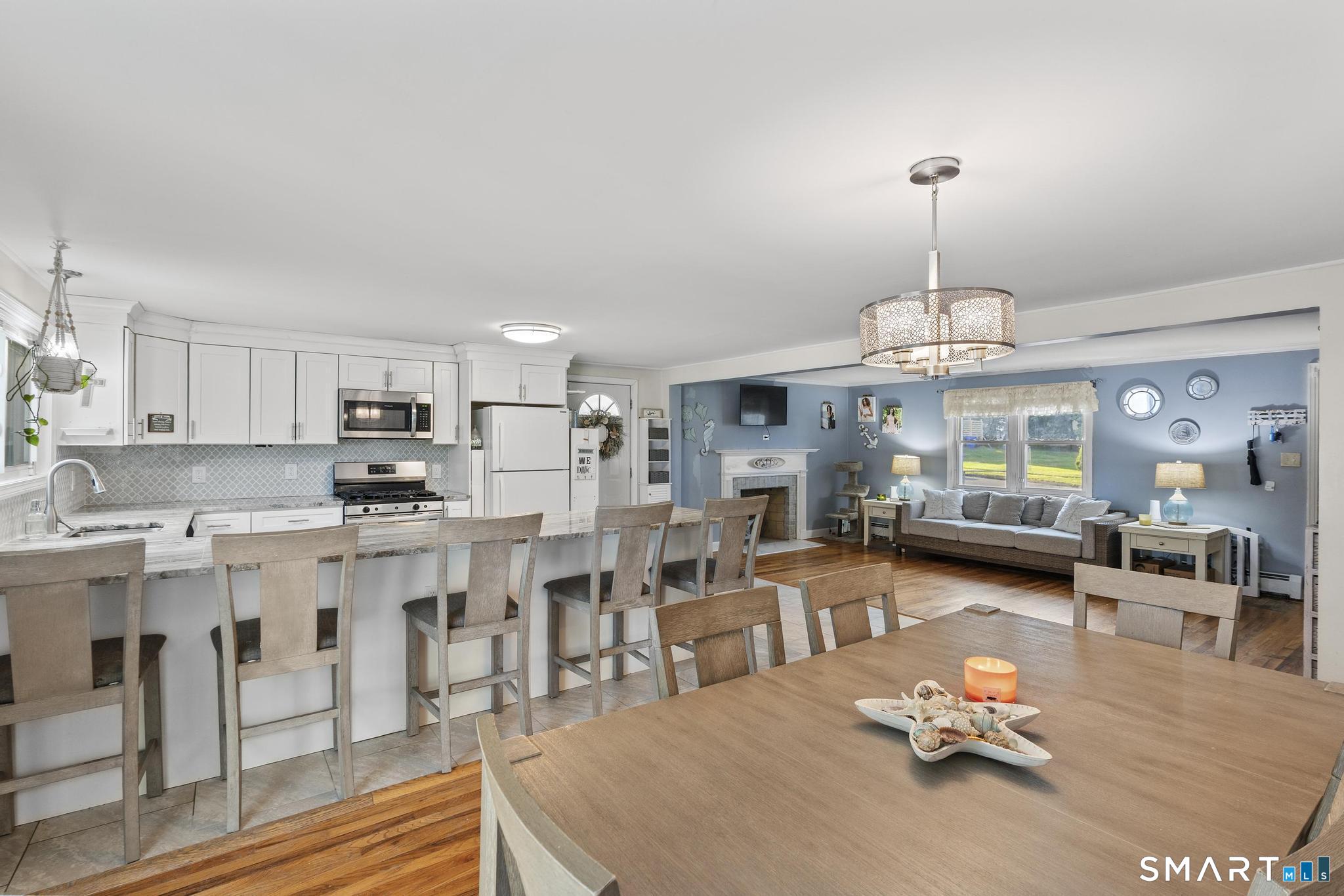 81 Belcher Road Wethersfield, CT 06109 - Photo 8 of 18