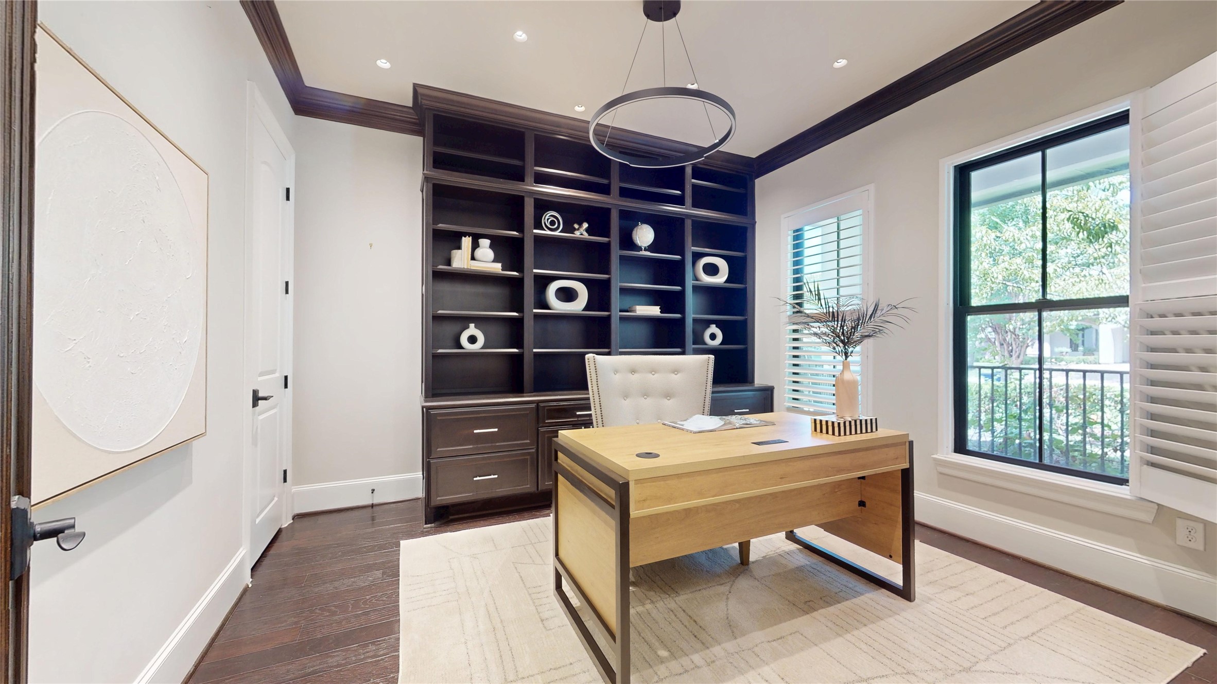 4719 Waring Street Houston, TX 77027 - Photo 4 of 29 Gallery Image 4