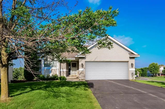 $3,039 | 21313 Independence Avenue, Lakeville, MN 55044