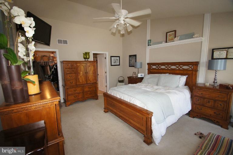 11343 Holter Road White Marsh, MD 21162 - Photo 5 of 27 Bedroom (Master)
