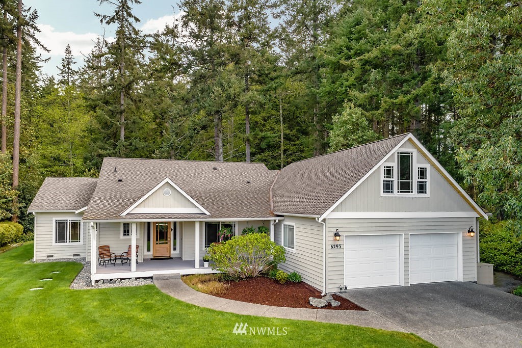 6293 Sahalee Court Clinton, WA 98236 - Photo 1 of 25 Gallery Image 1