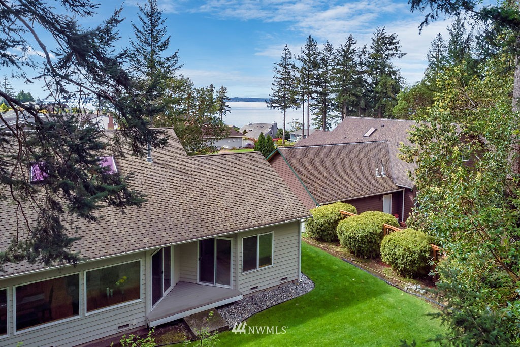 6293 Sahalee Court Clinton, WA 98236 - Photo 23 of 25 Gallery Image 23