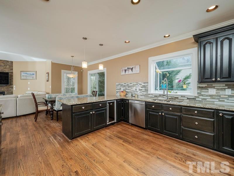 8516 Bell Grove Way Raleigh, NC 27615 - Photo 8 of 30
