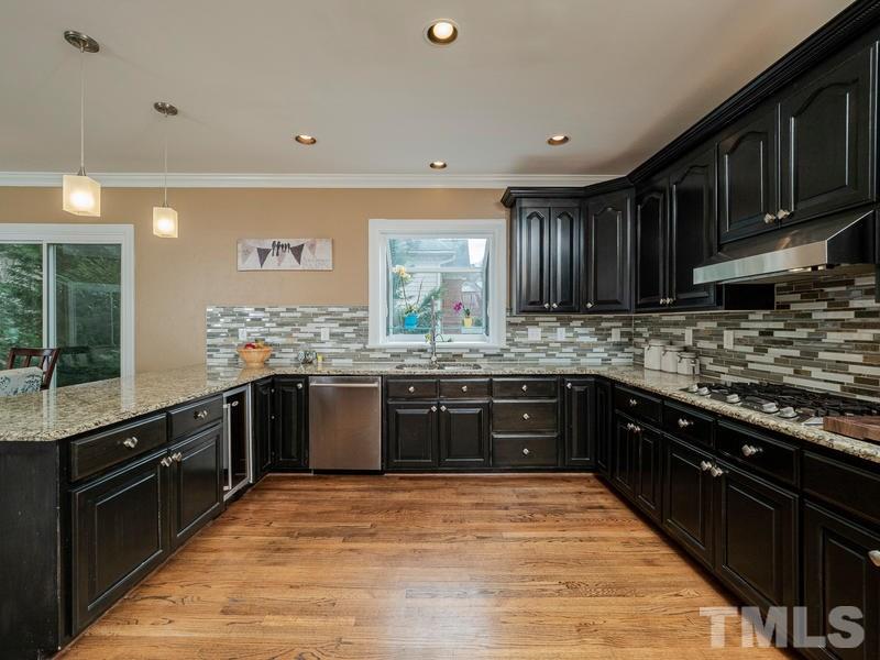 8516 Bell Grove Way Raleigh, NC 27615 - Photo 9 of 30