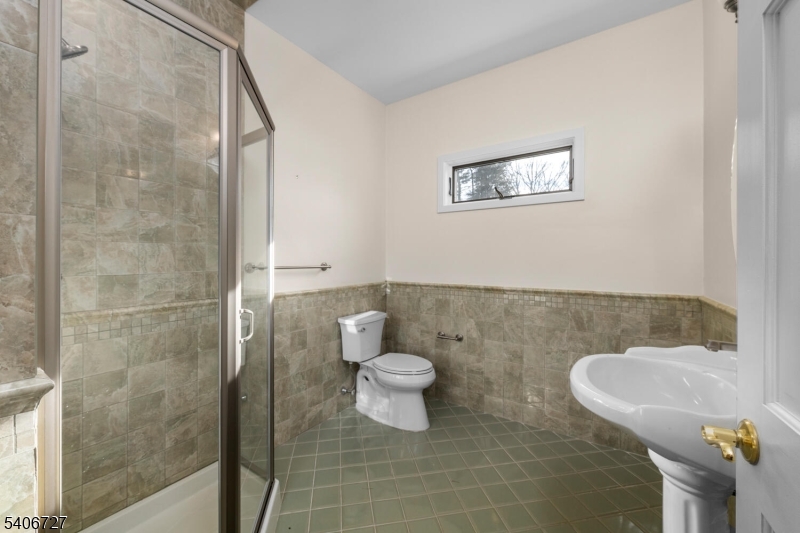 212 Long Pond Road West Milford, NJ 07421 - Photo 14 of 48