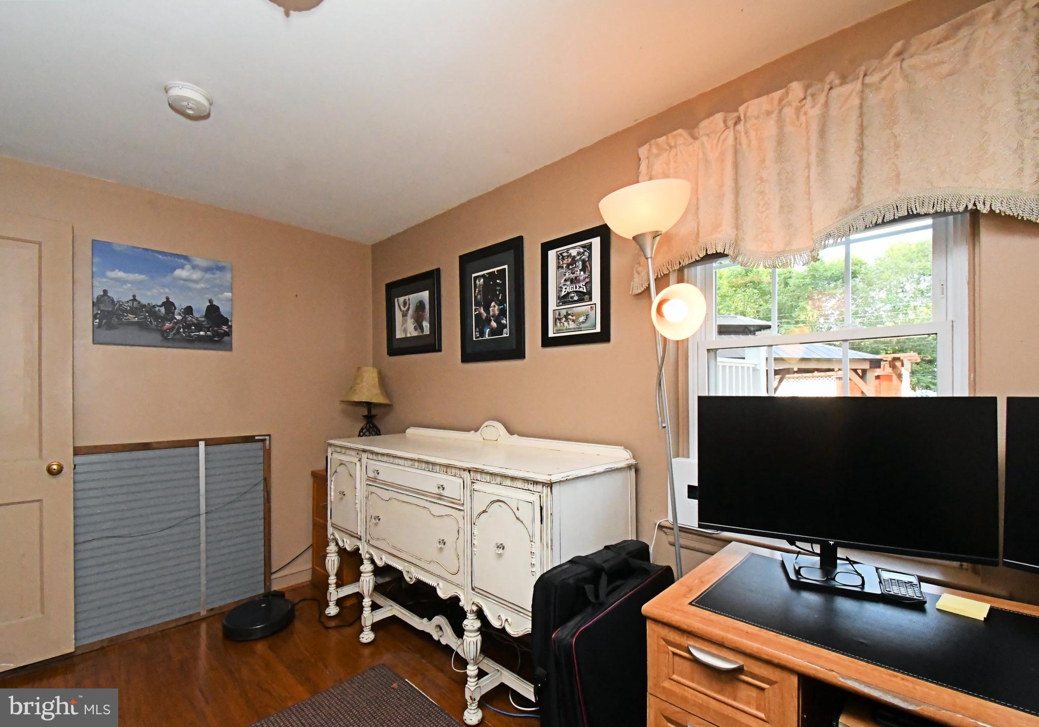 1031 Cardinal Road Norristown, PA 19403 - Photo 32 of 94 Gallery Image 32