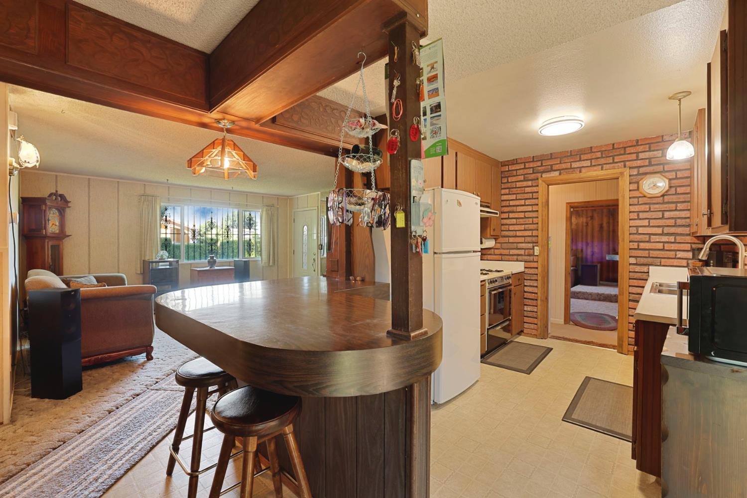 316 Thomsen Road Lathrop, CA 95330 - Photo 11 of 46 Gallery Image 11