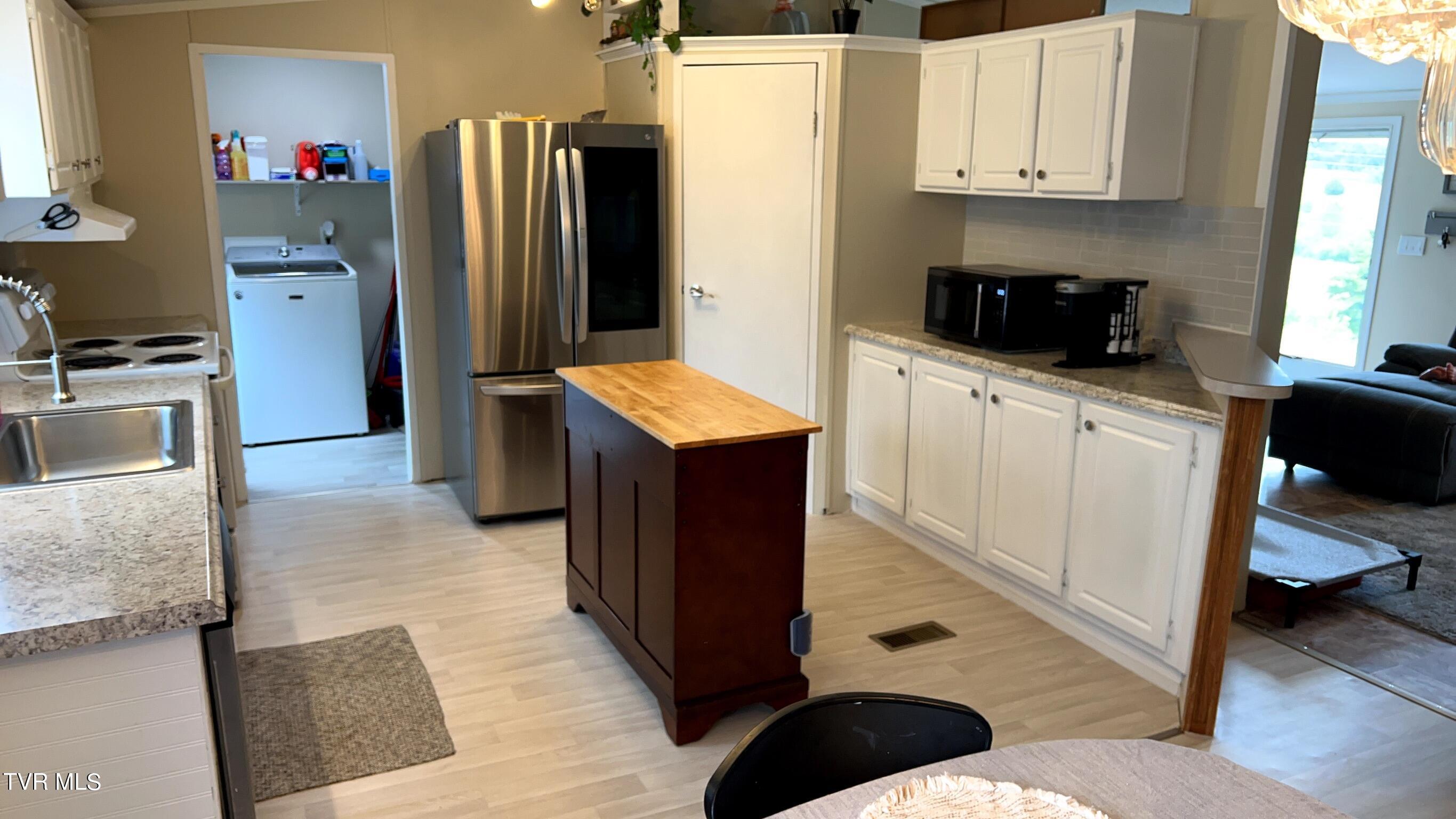 7635 Snapps Ferry Road Chuckey, TN 37641 - Photo 11 of 44 A2418400-BAA3-4D5D-9EC2-F3A2824E142E