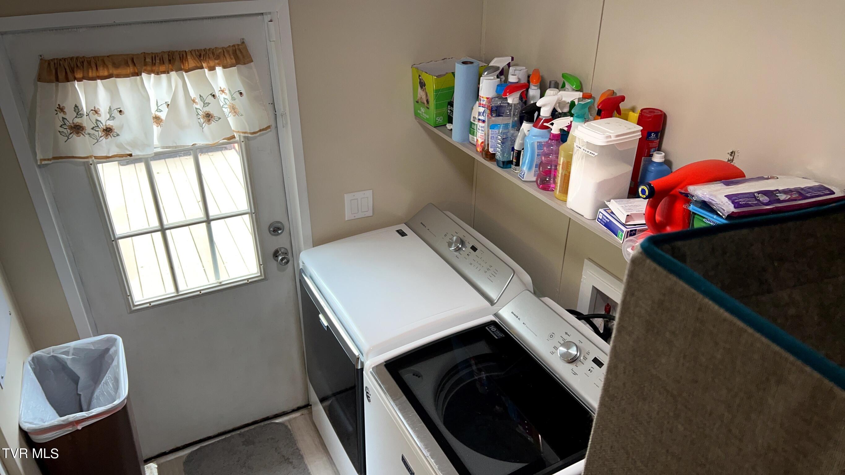 7635 Snapps Ferry Road Chuckey, TN 37641 - Photo 14 of 44 604D441C-9E89-4F96-B802-E4266631AA48