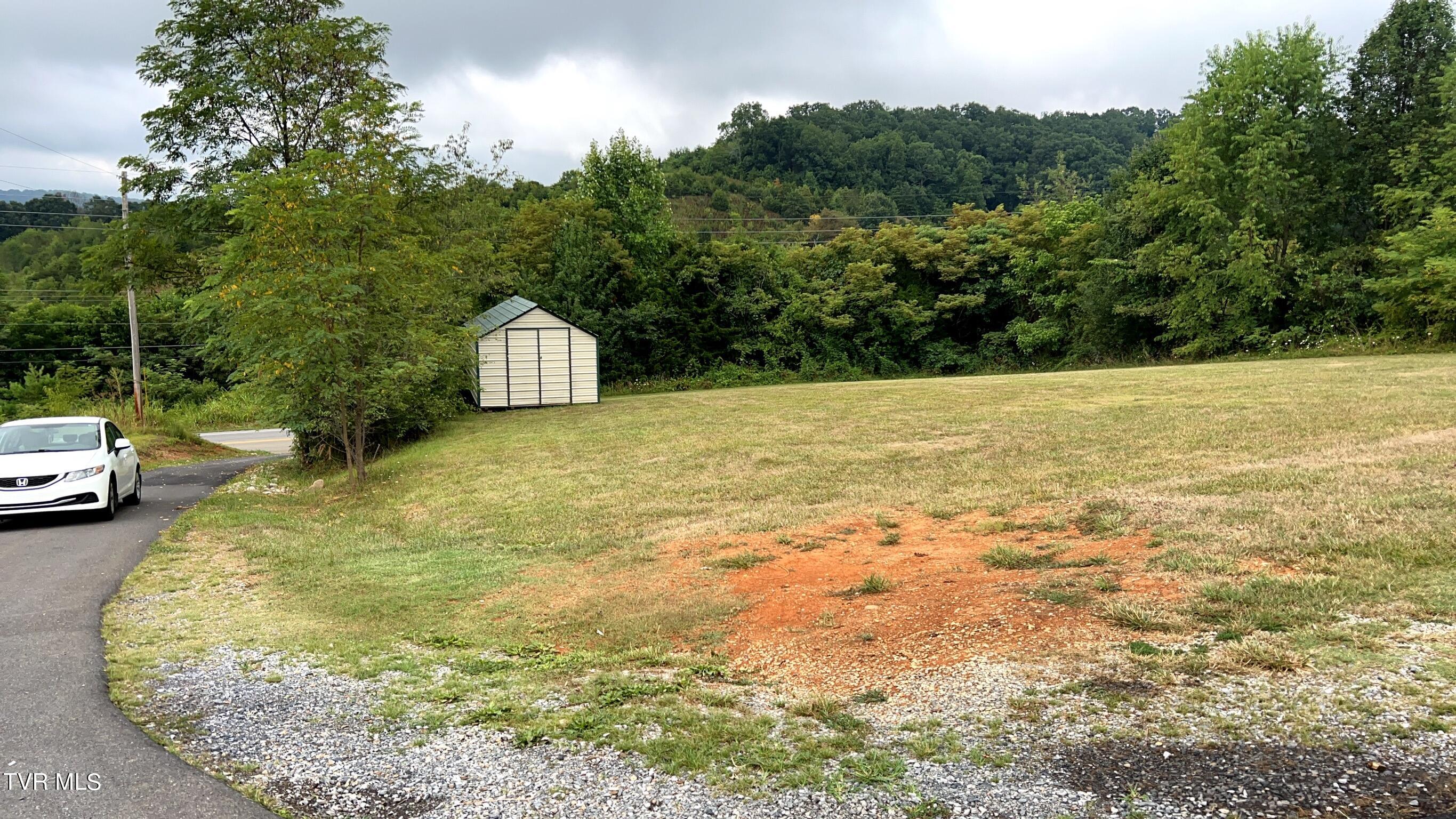 7635 Snapps Ferry Road Chuckey, TN 37641 - Photo 27 of 44 41F7C520-8AEE-40D9-B94B-14226923F8BD