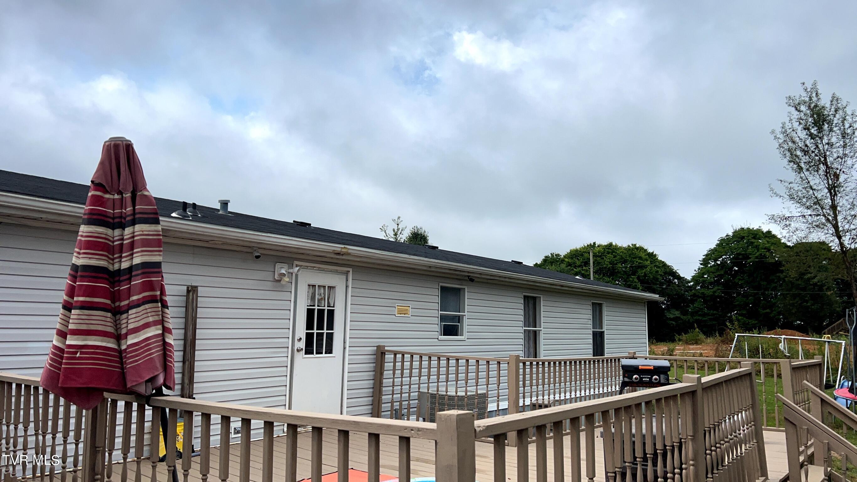 7635 Snapps Ferry Road Chuckey, TN 37641 - Photo 37 of 44 5770A308-81B6-48D5-BC02-1F342390740E