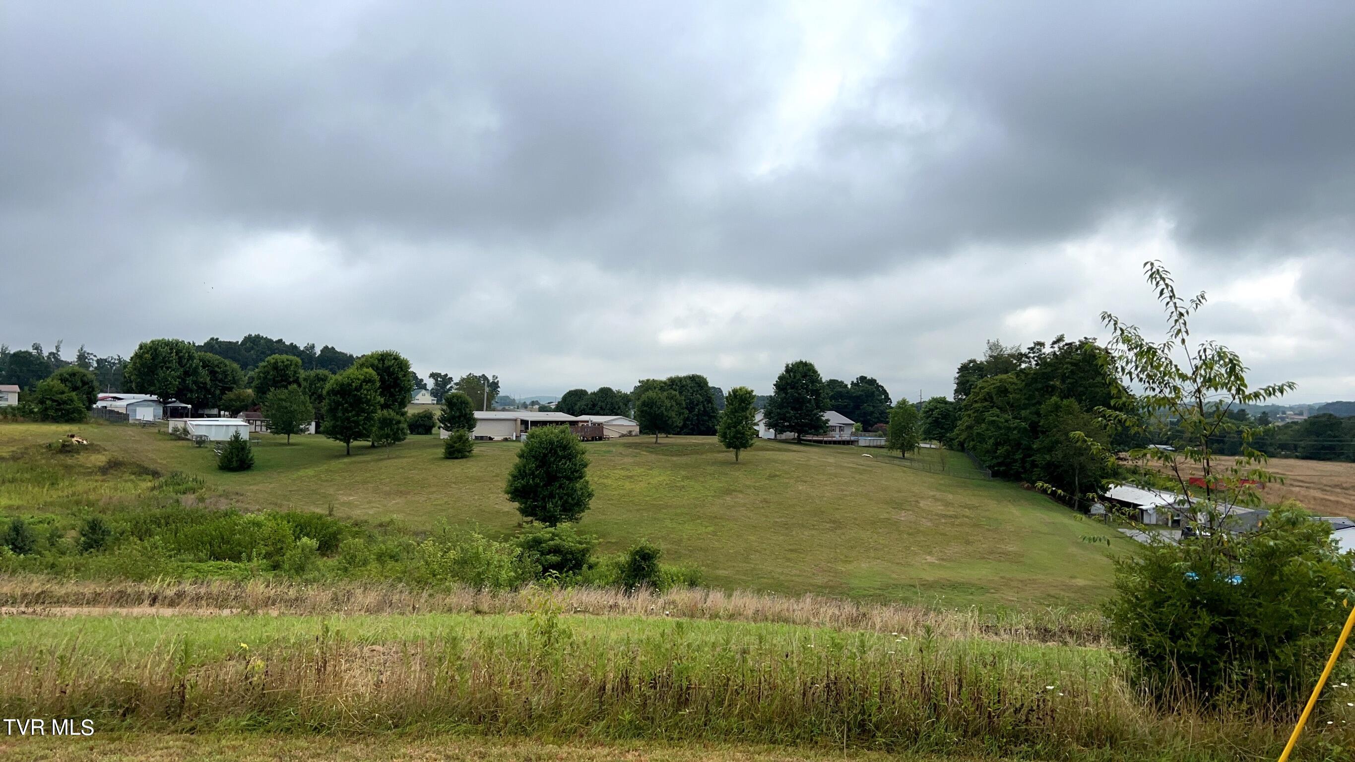 7635 Snapps Ferry Road Chuckey, TN 37641 - Photo 38 of 44 E95FE044-1B06-4456-87E0-3742EE216F40