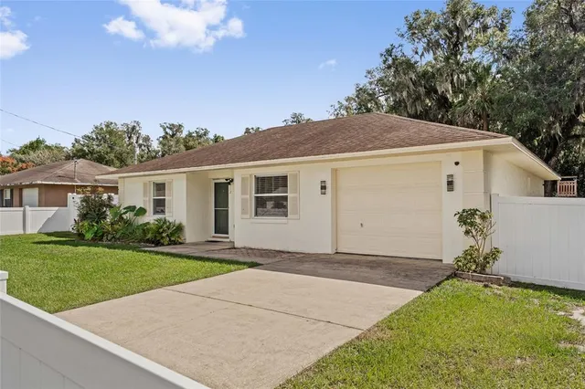 $2,200 | 312 May Street, Orange City, FL 32763
