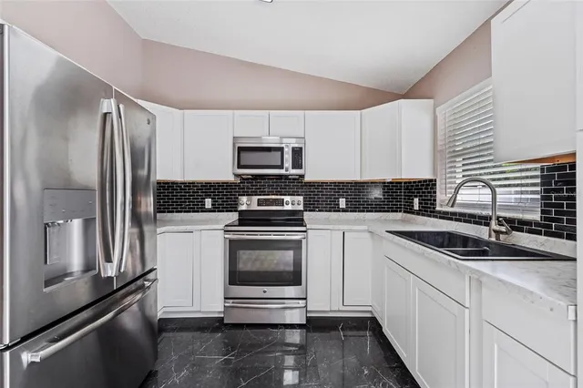 $2,200 | 312 May Street, Orange City, FL 32763