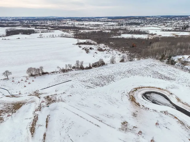 $360,000 | Lot 9 Frostwood Valley Condominium Association, Verona, WI 53593