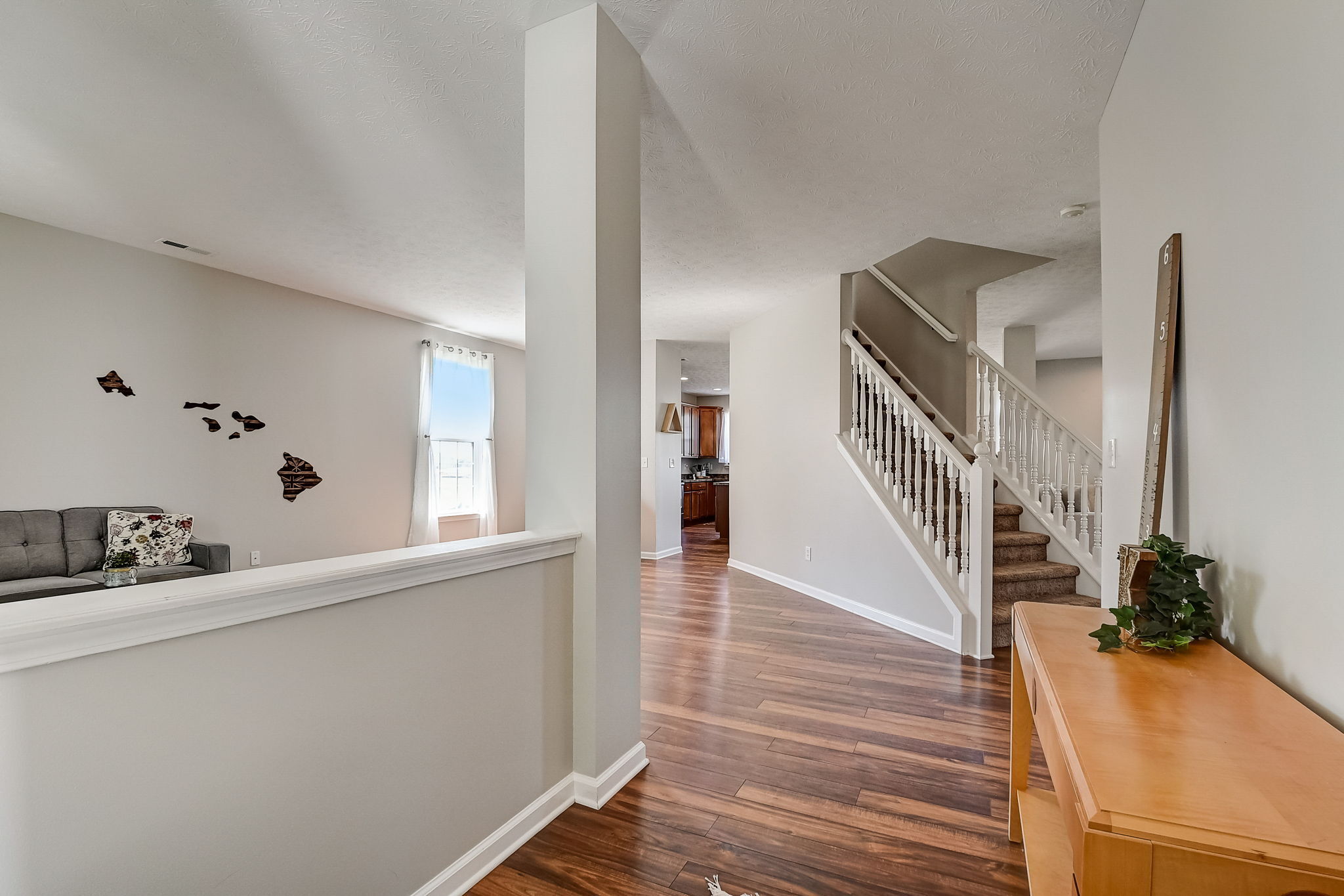 228 Elderberry Court Pendleton, IN 46064 - Photo 3 of 33