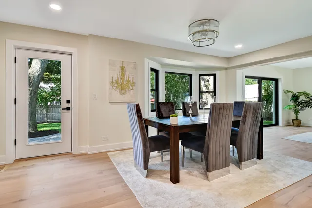 $1,298,000 | 5314 Franklin Avenue, Western Springs, IL 60558