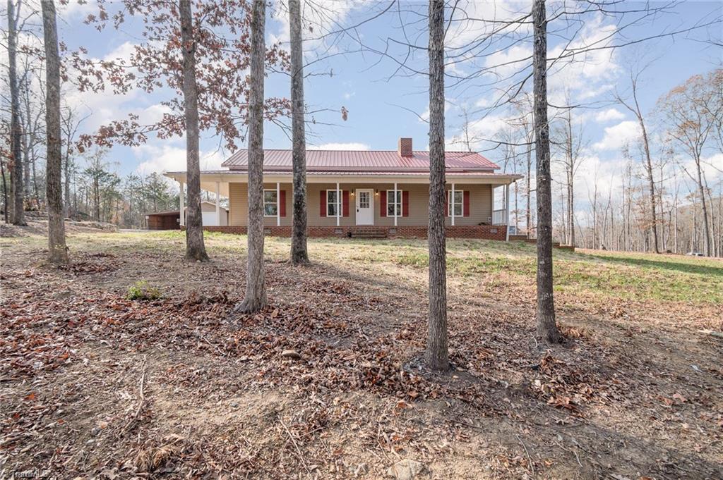 9249 Archdale Road Trinity, NC 27370 - Photo 4 of 38 Gallery Image 4