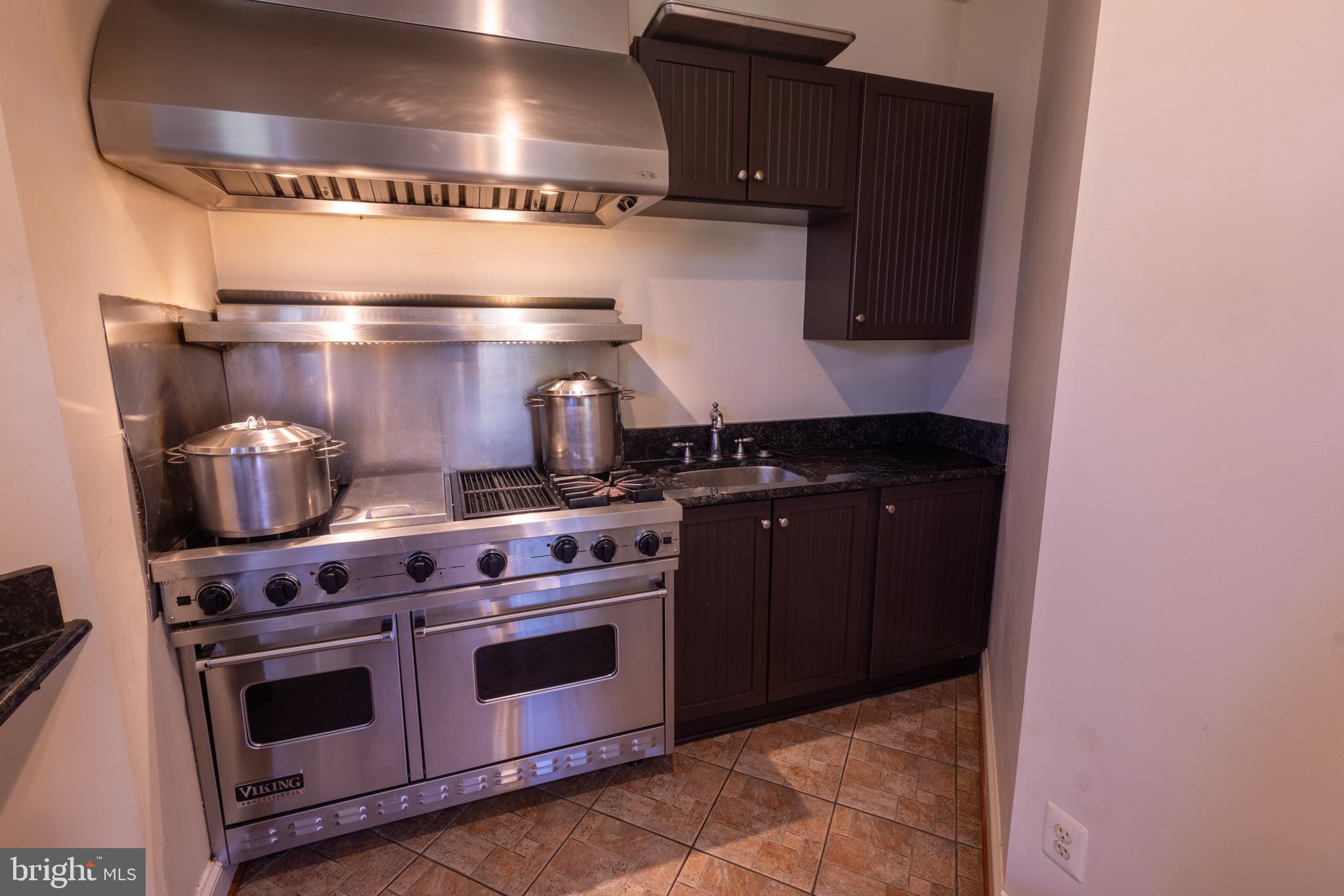 5717 Old Clifton Road Clifton, VA 20124 - Photo 28 of 40