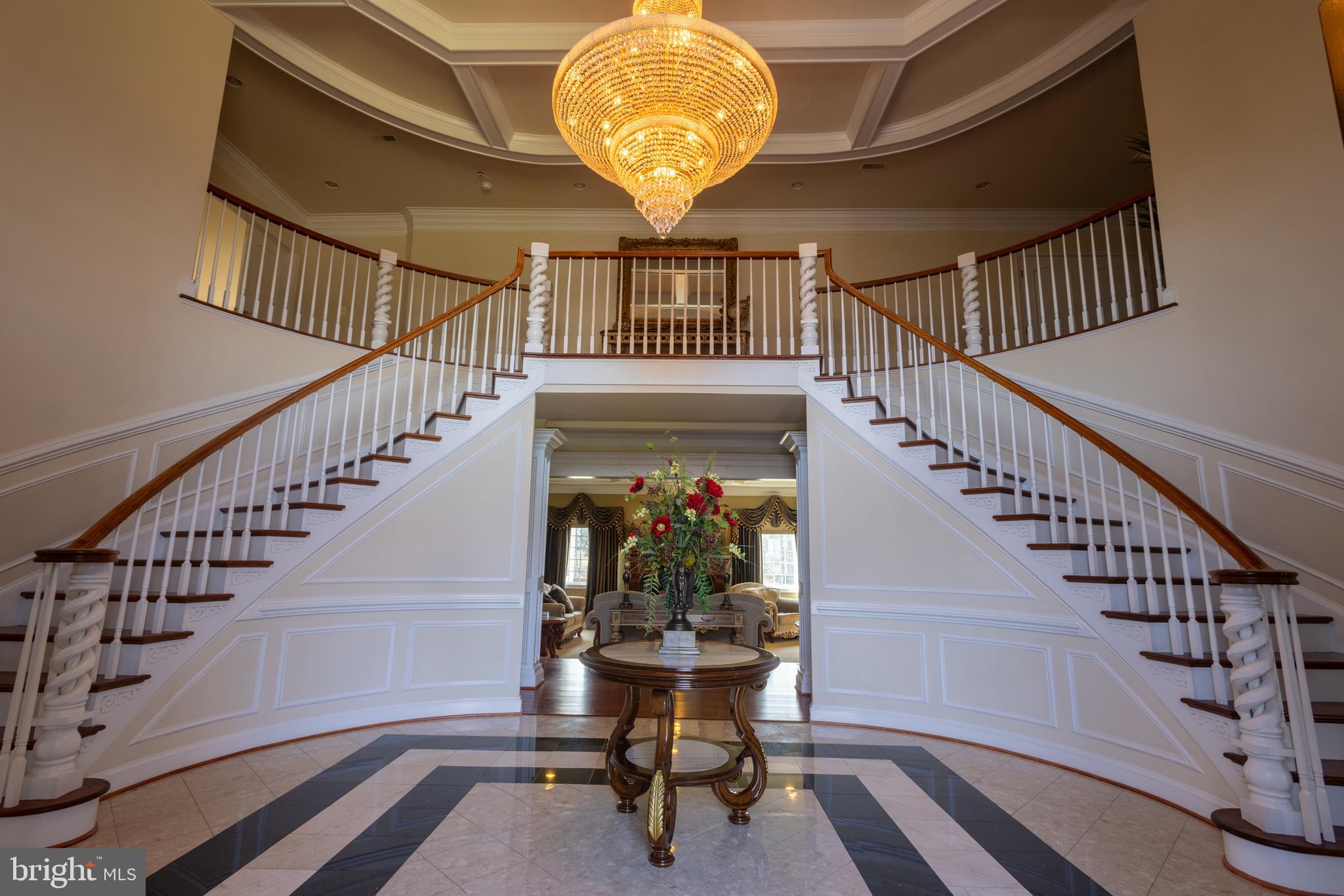 5717 Old Clifton Road Clifton, VA 20124 - Photo 3 of 40