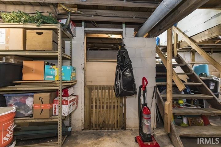 903 East Walnut Street Frankton, IN 46044 - Photo 12 of 35