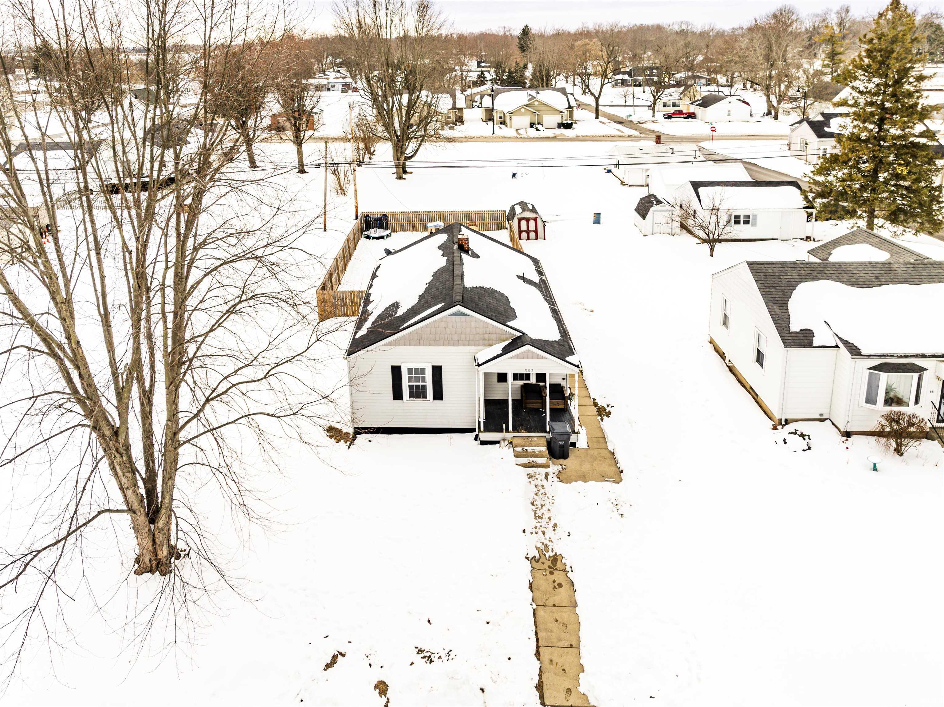 903 East Walnut Street Frankton, IN 46044 - Photo 14 of 35