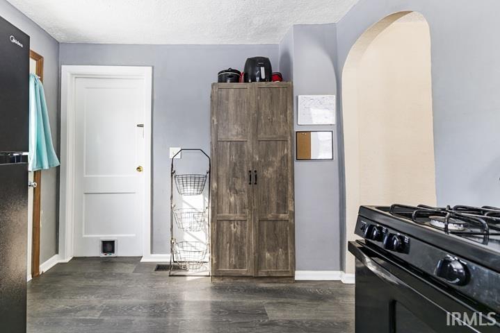 903 East Walnut Street Frankton, IN 46044 - Photo 31 of 35