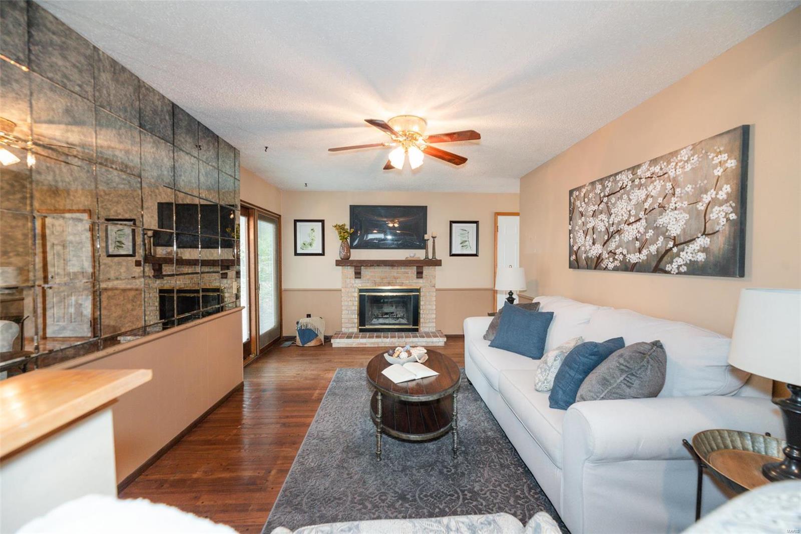 5597 Viewpoint Lane St. Louis, MO 63128 - Photo 53 of 66